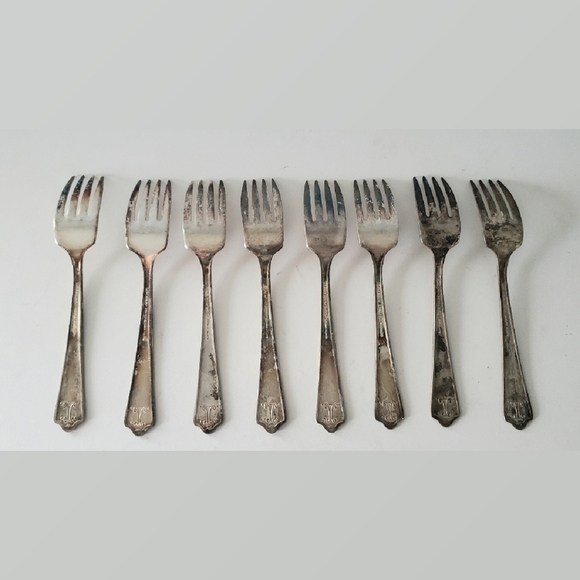 Lady Esther Set of 8 Dessert Forks Silverplated - Picture 2 of 2